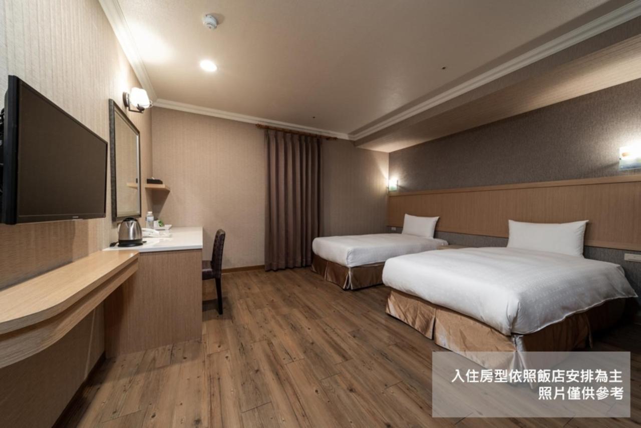 ฟิช โฮเต็ล -ผิงถุง Hotel Pingtung ภายนอก รูปภาพ