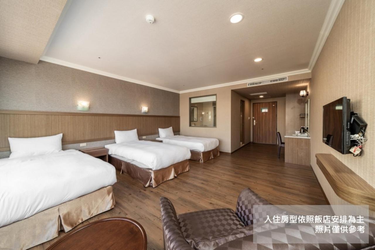ฟิช โฮเต็ล -ผิงถุง Hotel Pingtung ภายนอก รูปภาพ