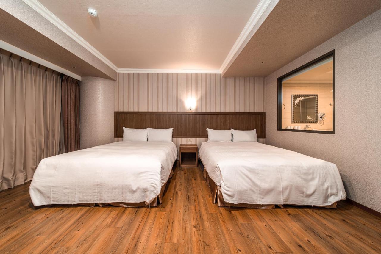 ฟิช โฮเต็ล -ผิงถุง Hotel Pingtung ภายนอก รูปภาพ