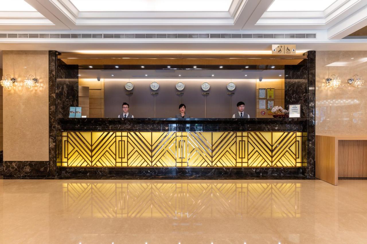 ฟิช โฮเต็ล -ผิงถุง Hotel Pingtung ภายนอก รูปภาพ